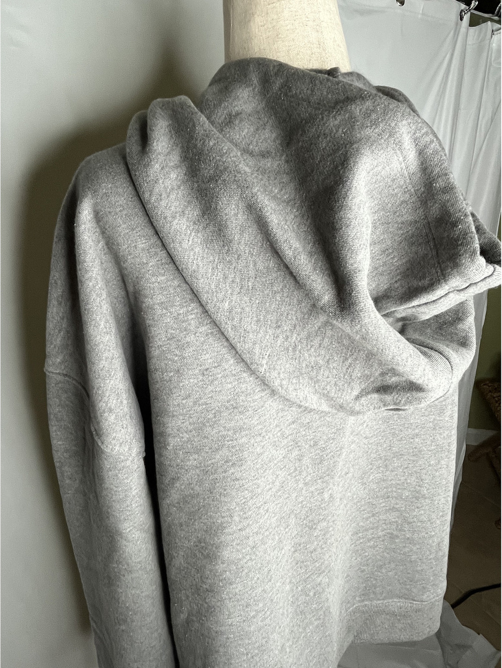 NWT Wild Fable Women's Heather Gray Hoodie Size XXL - Picture 6 of 9